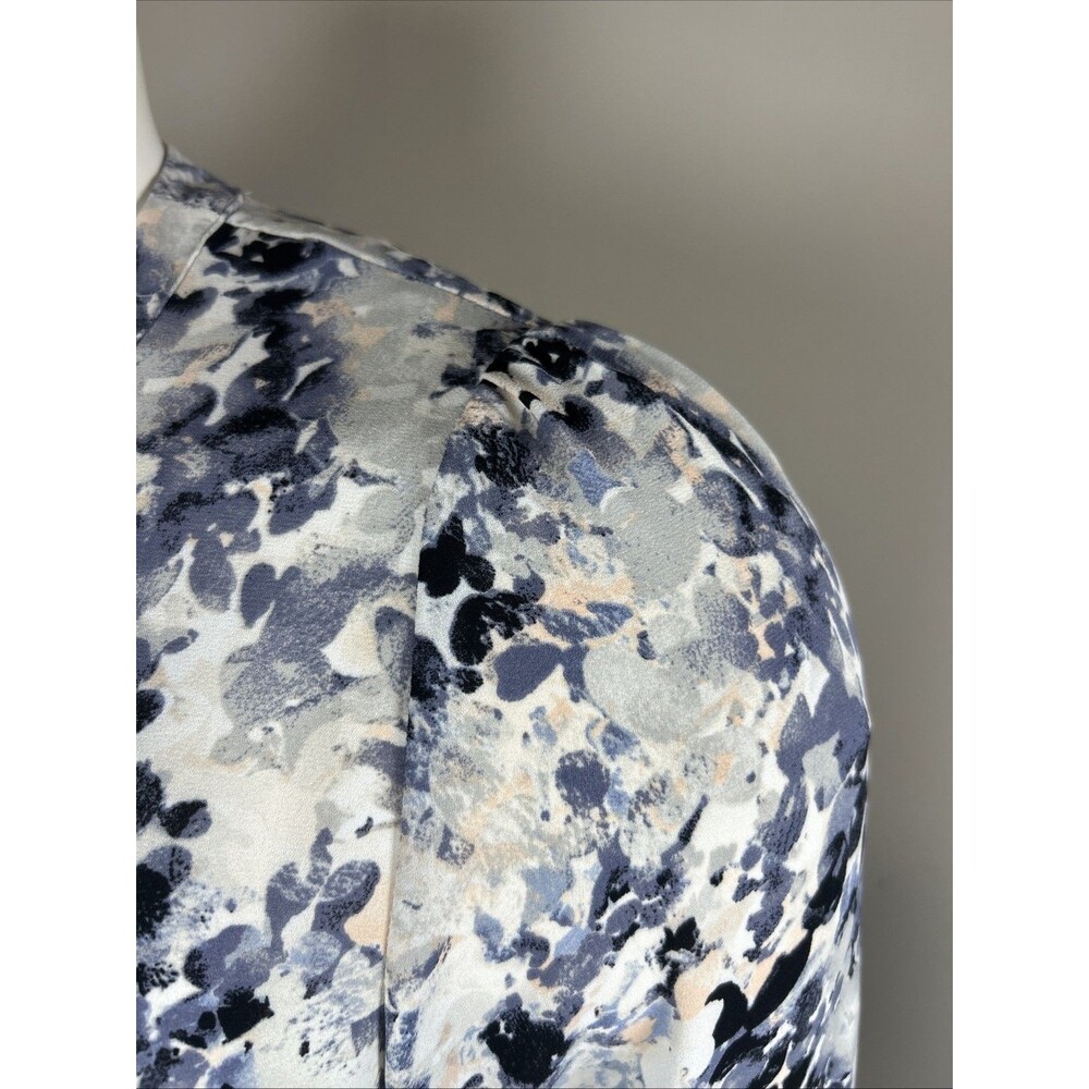 Rose Olive Blouse 2X Blue Abstract Floral Classic Casual Workwear Office Career - Picture 6 of 13